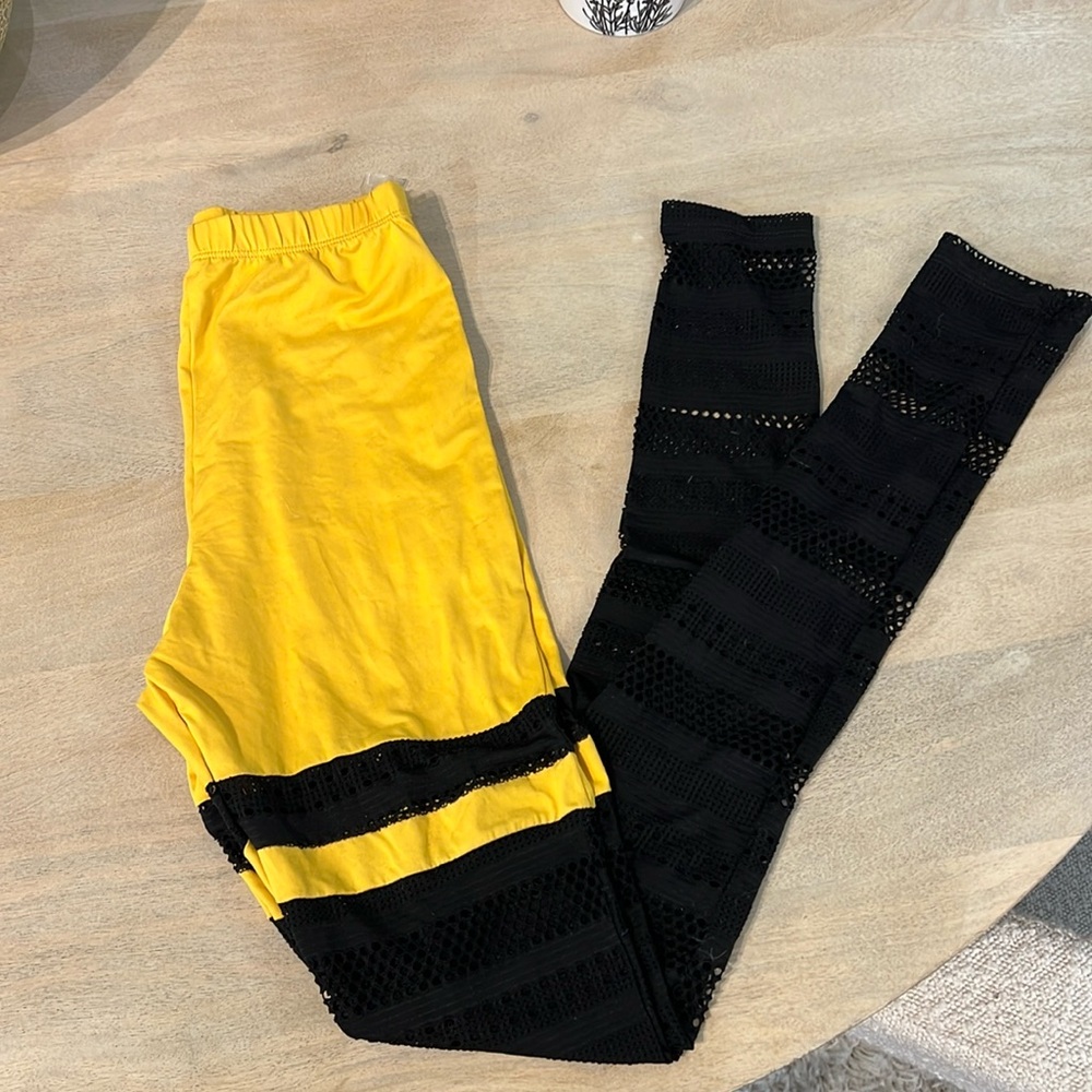 Codigo yellow stripe net leggings